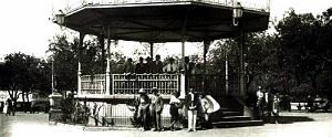 2774- Mascara - Place Gambetta - Kiosque2
